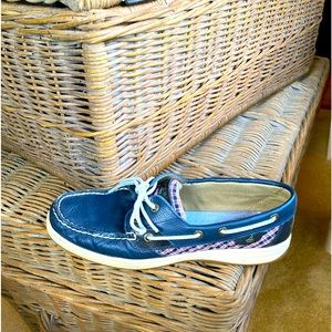 Navy blue Sperry Top Siders